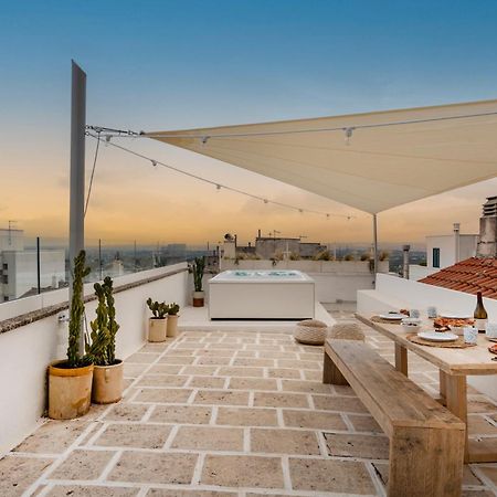 Casa U Burie, Casa Design Con Terrazza Panoramica E Jacuzzi Apartment Cisternino Exterior photo